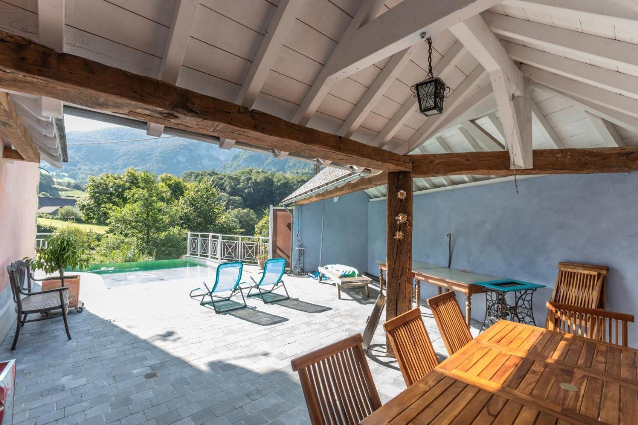 Maison Ainerak Gite A Sainte Engrace La Pierre Saint Martin Luaran gambar