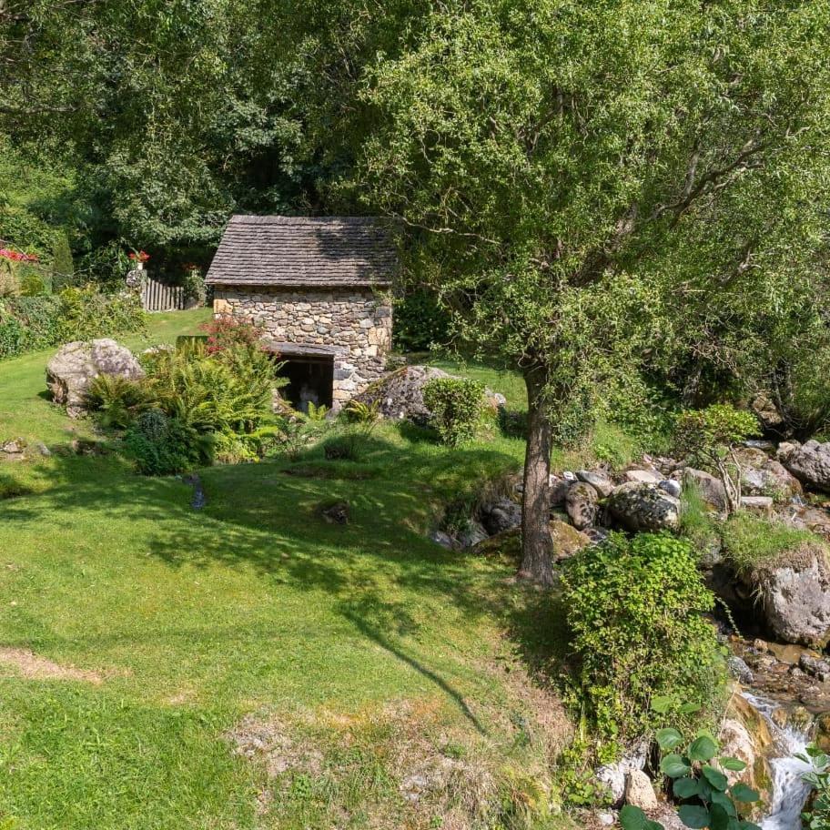 Maison Ainerak Gite A Sainte Engrace La Pierre Saint Martin Luaran gambar